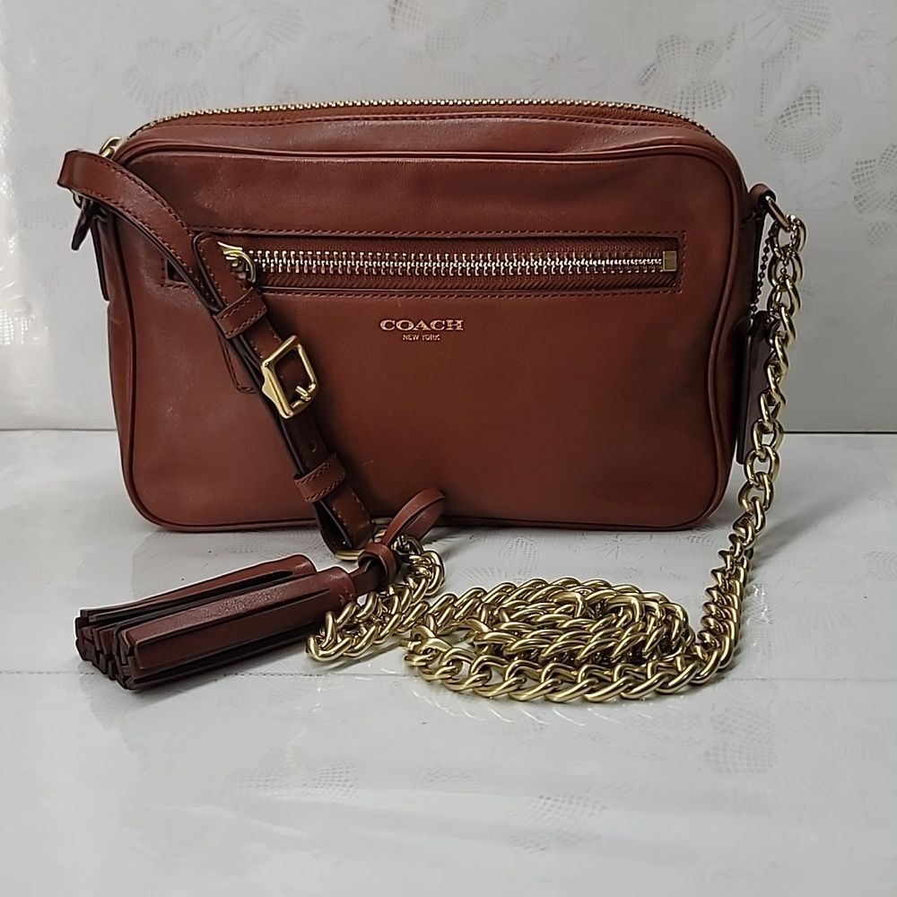 Coach Legacy Leather Flight Bag In Rich Brown With Gold Hardware - Picture 1 of 12